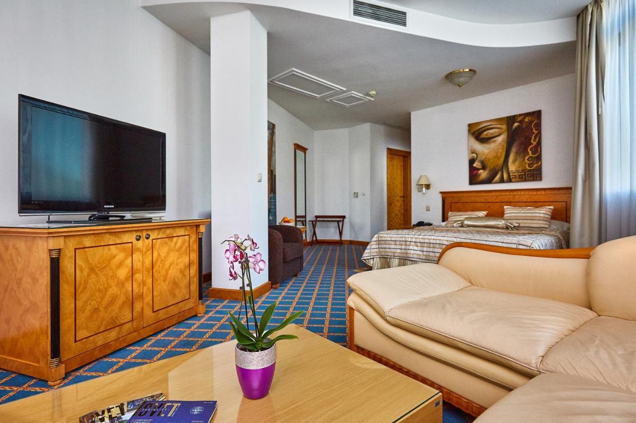 Garni Hotel Master Novi Sad Exterior photo