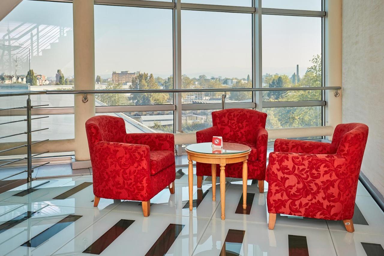 Garni Hotel Master Novi Sad Exterior photo