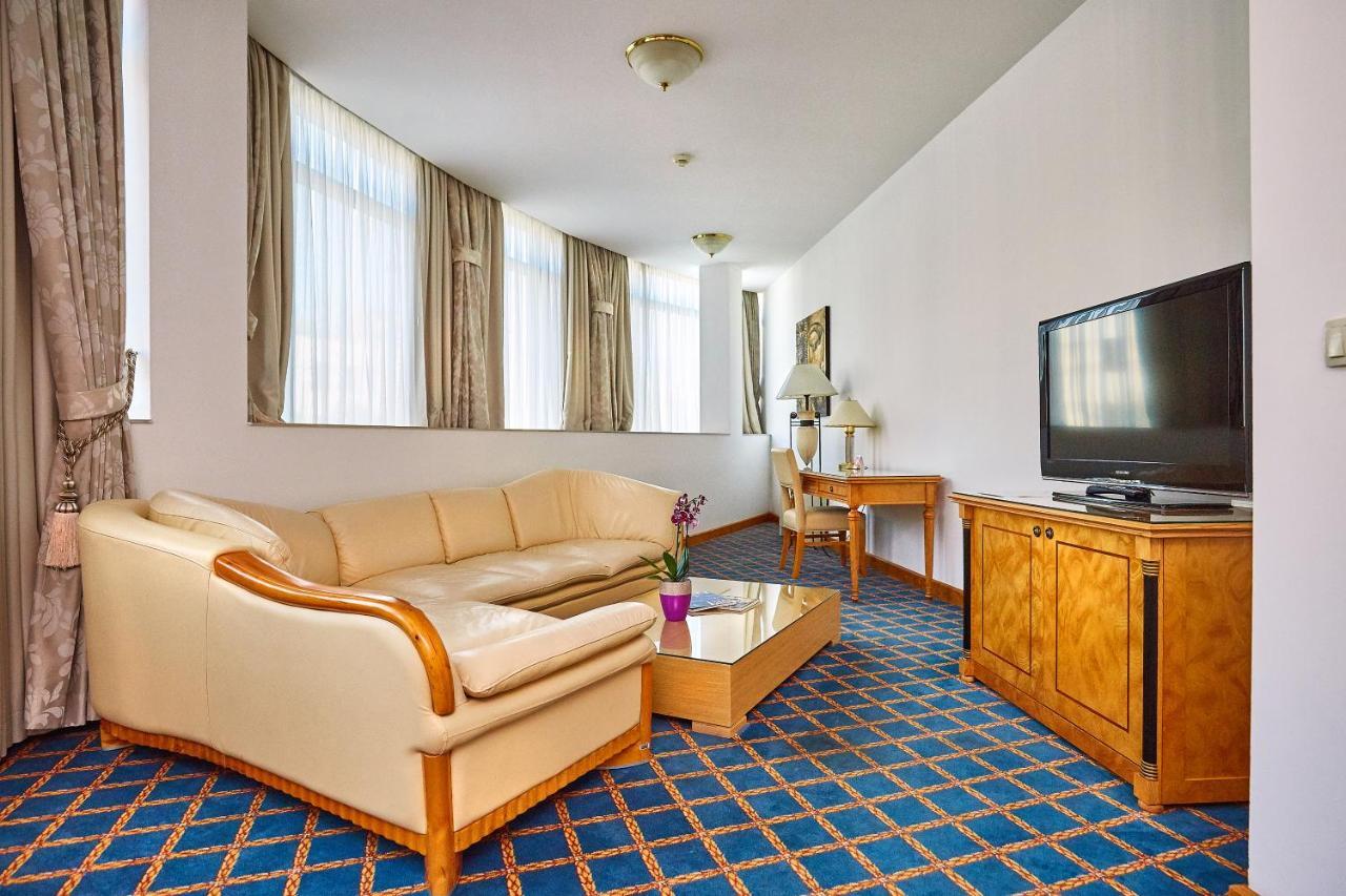 Garni Hotel Master Novi Sad Exterior photo