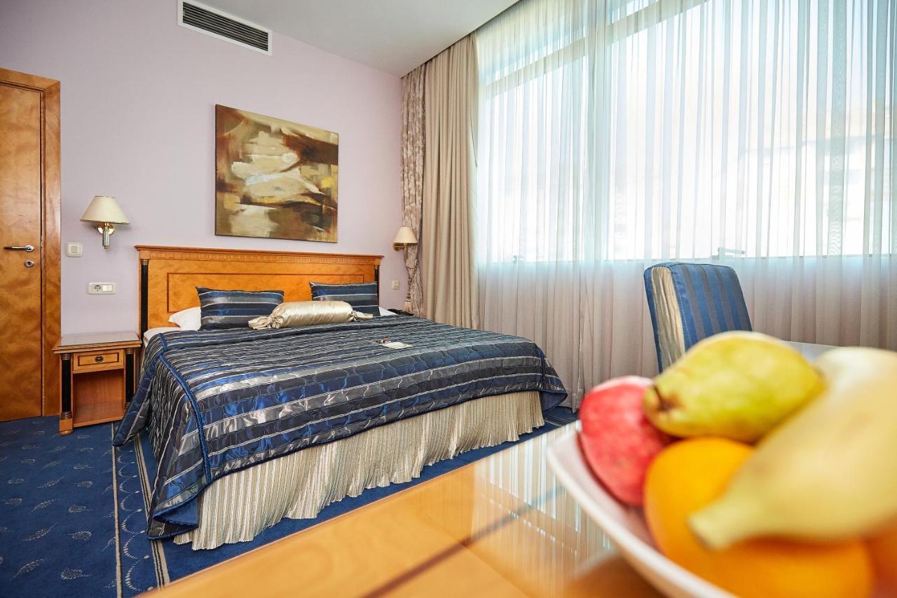 Garni Hotel Master Novi Sad Exterior photo